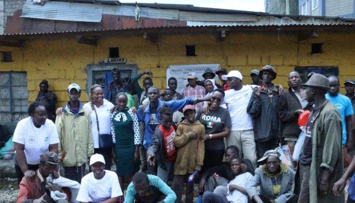 Street families at the feeding programme at Mamma Africa