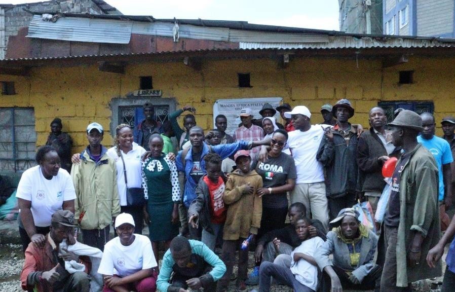 Street families at the feeding programme at Mamma Africa